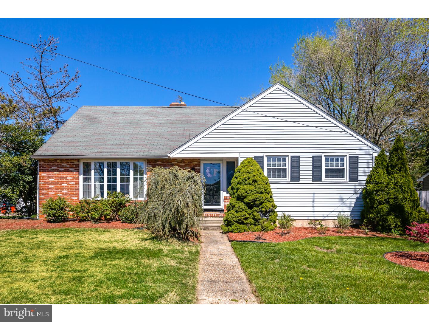 5 Warwick Road Stratford, NJ 08084 - Photo 1 of 19