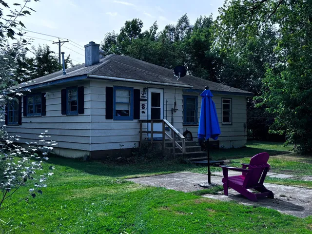 $90,000 | 2085 Town Road 122, International Falls, MN 56649