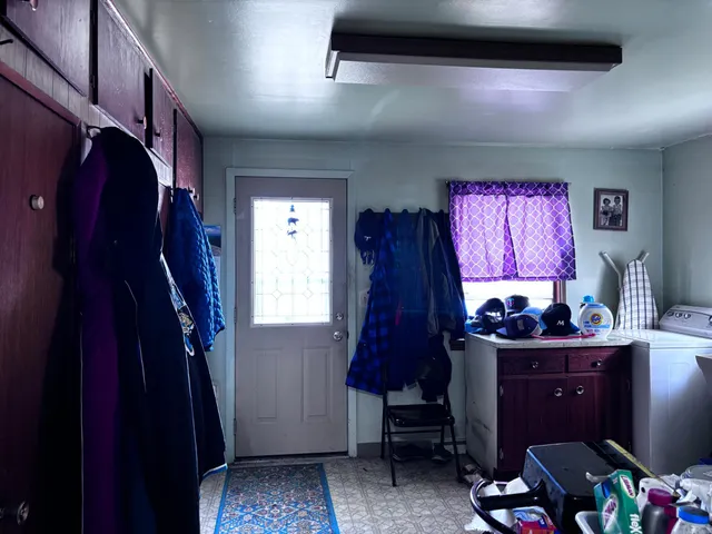 $90,000 | 2085 Town Road 122, International Falls, MN 56649