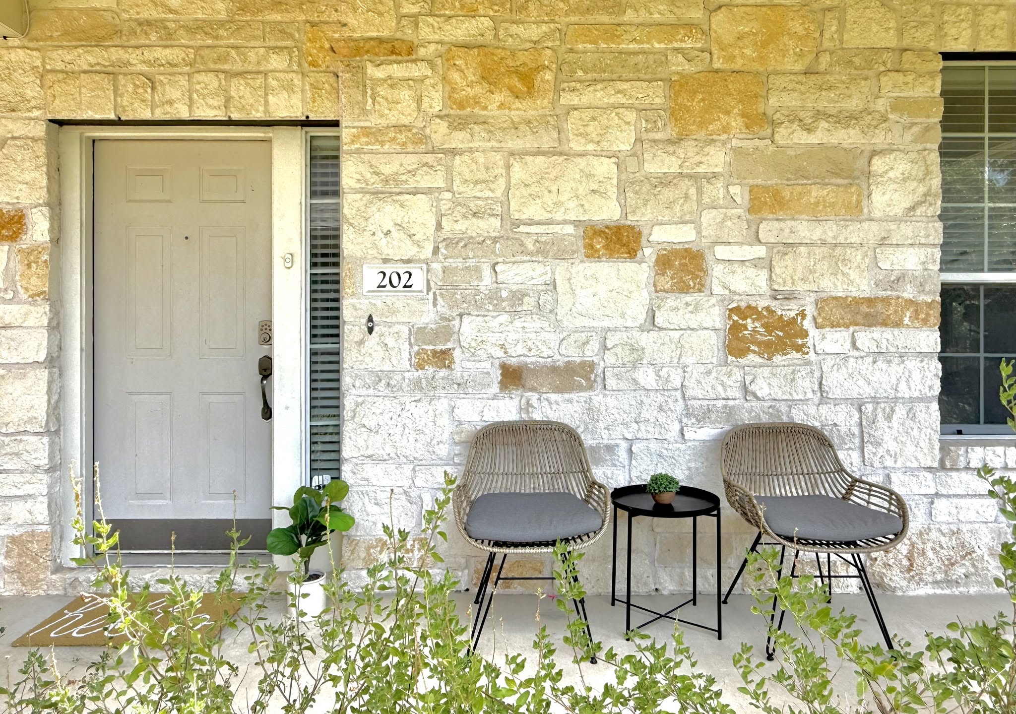 1900 Scofield Ridge Parkway, Unit 202 Austin, TX 78727 - Photo 8 of 28 Private-One Unit entrance w/ front patio