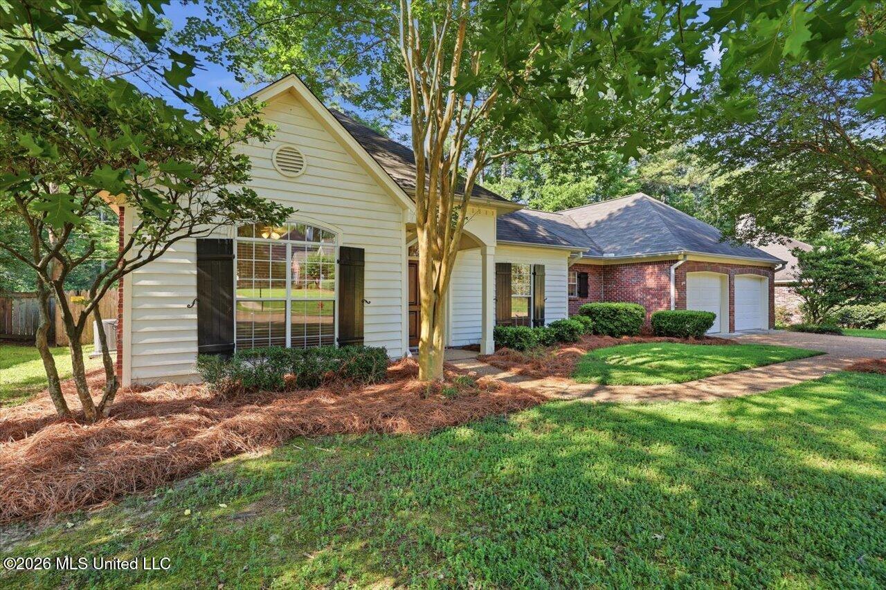 383 Pinewood Lane Ridgeland, MS 39157 - Photo 5 of 46 02-383 Pinewood Ln _ Hometoursms.com