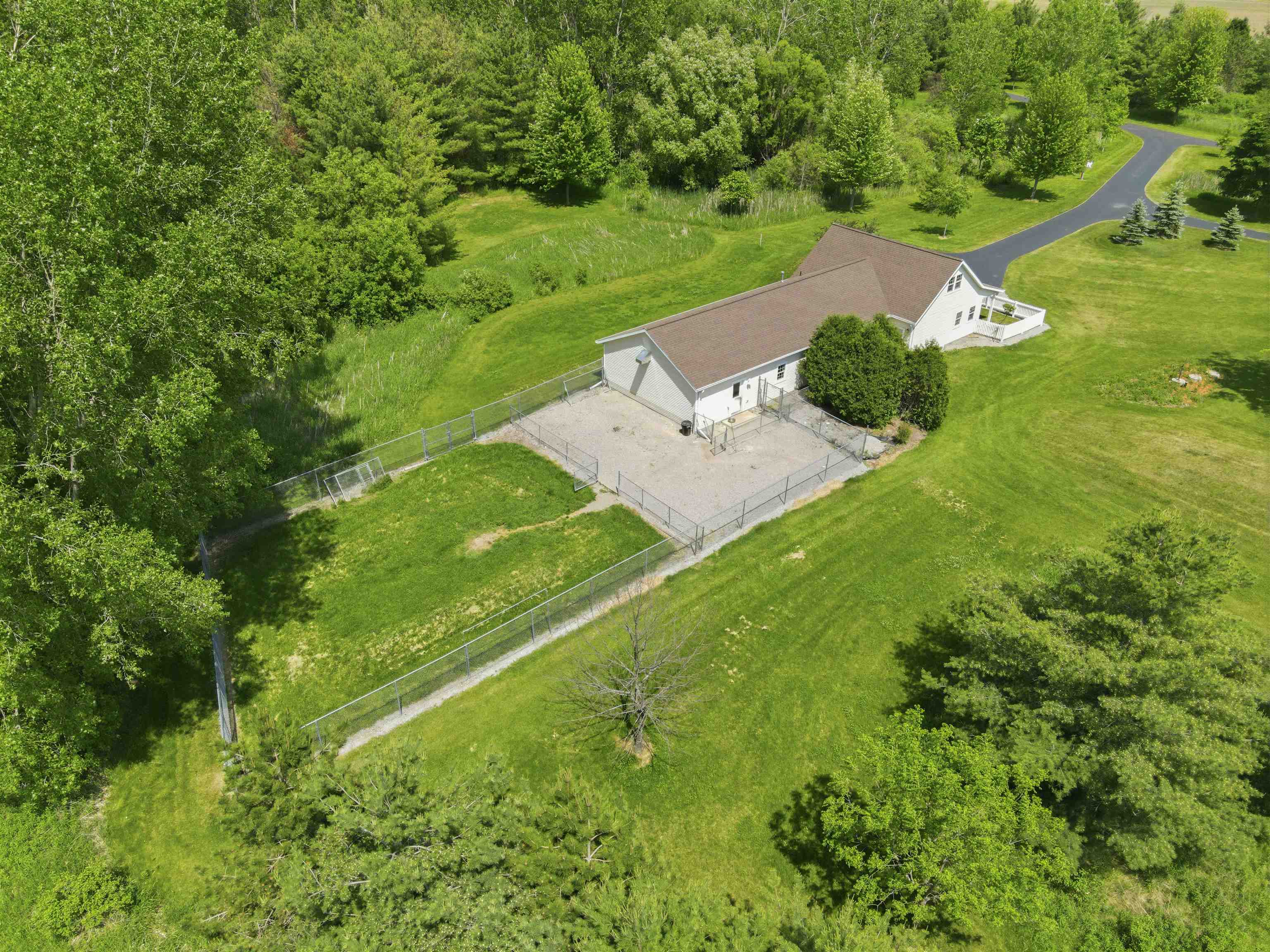 W3549 Center Valley Road Appleton, WI 54913 - Photo 46 of 52