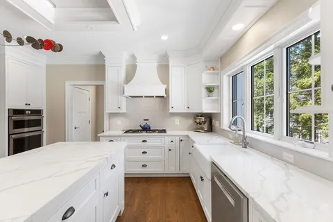 $2,669,000 | 24 Pine Knoll Road, Lexington, MA 02420