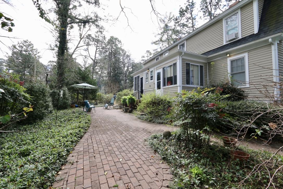 310 North Ridge Street Southern Pines, NC 28387 - Photo 30 of 32 5ZP%ng%zTMeqKP35d5TKbA_thumb_322f