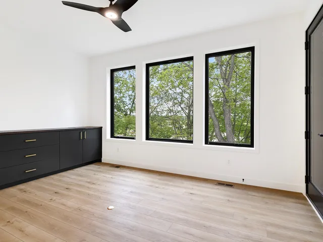 $1,750,000 | 223 Old Wildwood Road, Mahtomedi, MN 55115