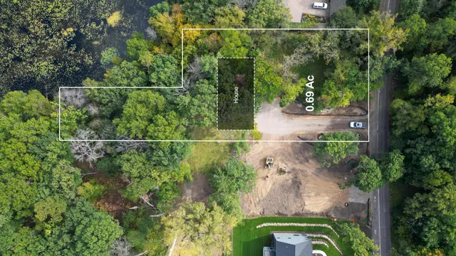 $1,750,000 | 223 Old Wildwood Road, Mahtomedi, MN 55115