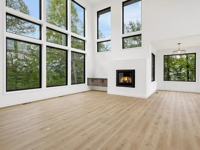 $1,750,000 | 223 Old Wildwood Road, Mahtomedi, MN 55115