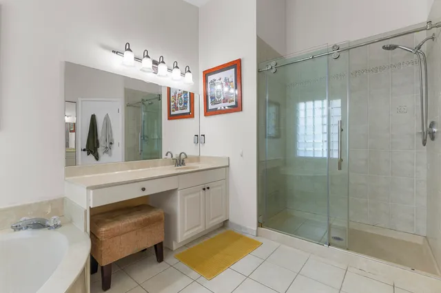 $550,000 | 6595 Waverly Lane, Lake Worth, FL 33467