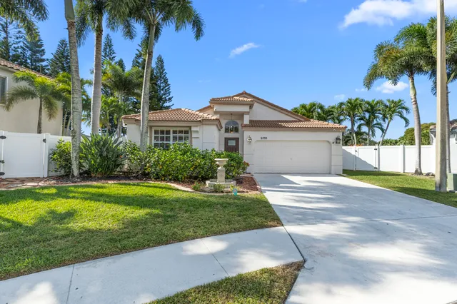 $550,000 | 6595 Waverly Lane, Lake Worth, FL 33467