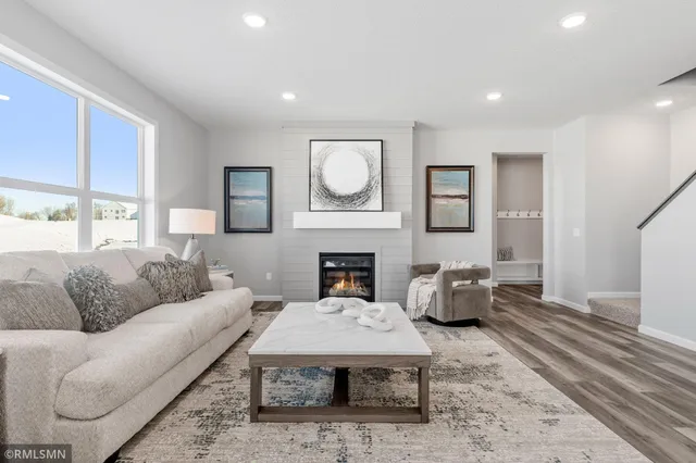 $659,900 | 17401 61st Street Northeast, Rogers, MN 55374