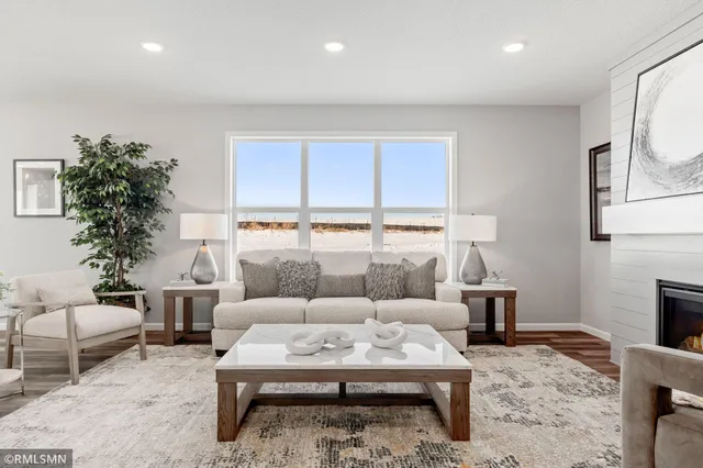 $659,900 | 17401 61st Street Northeast, Rogers, MN 55374