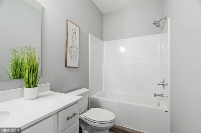 $659,900 | 17401 61st Street Northeast, Rogers, MN 55374