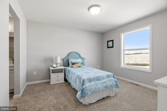 $659,900 | 17401 61st Street Northeast, Rogers, MN 55374