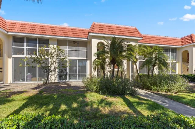 $665,000 | 137 Avenida Messina, Unit 1, Sarasota, FL 34242