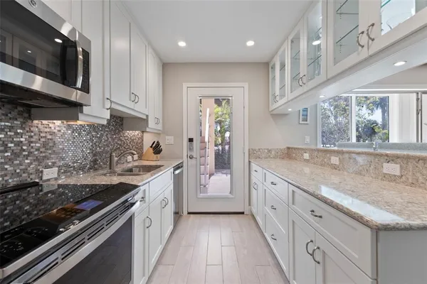 $665,000 | 137 Avenida Messina, Unit 1, Sarasota, FL 34242