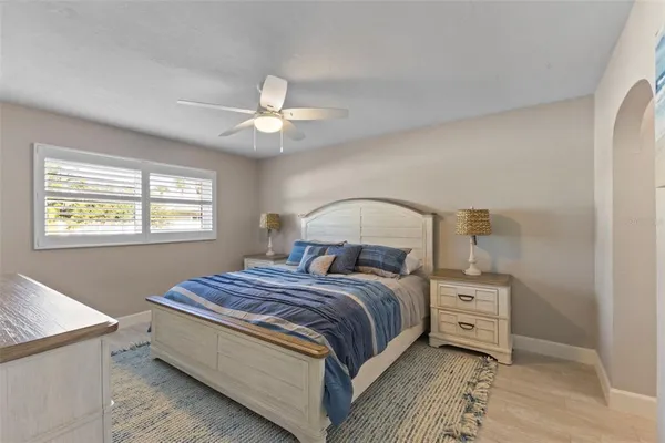 $665,000 | 137 Avenida Messina, Unit 1, Sarasota, FL 34242