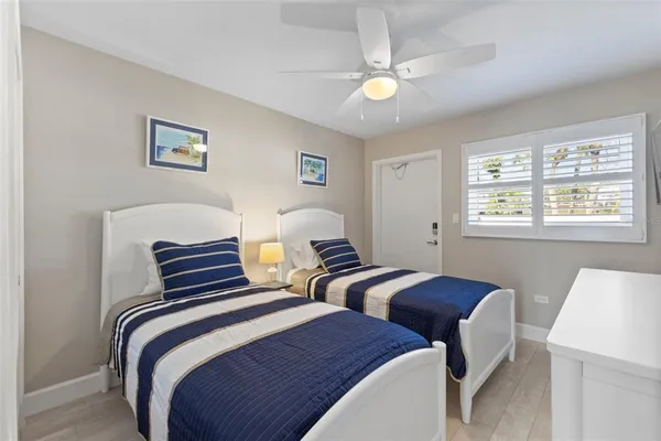 $665,000 | 137 Avenida Messina, Unit 1, Sarasota, FL 34242