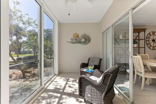 $665,000 | 137 Avenida Messina, Unit 1, Sarasota, FL 34242