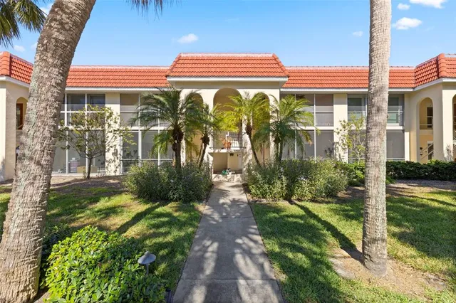 $665,000 | 137 Avenida Messina, Unit 1, Sarasota, FL 34242