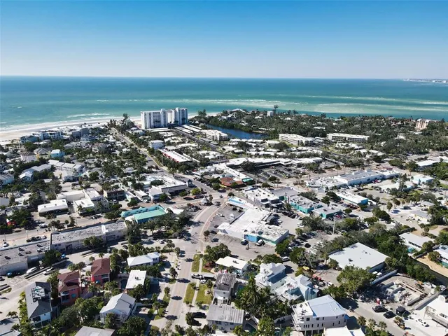 $665,000 | 137 Avenida Messina, Unit 1, Sarasota, FL 34242