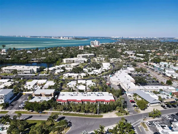 $665,000 | 137 Avenida Messina, Unit 1, Sarasota, FL 34242