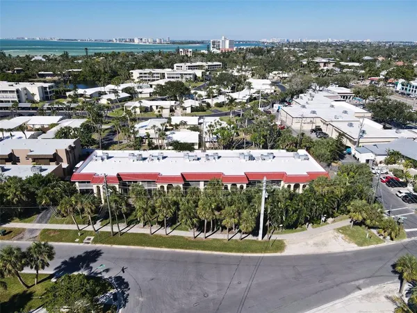 $665,000 | 137 Avenida Messina, Unit 1, Sarasota, FL 34242