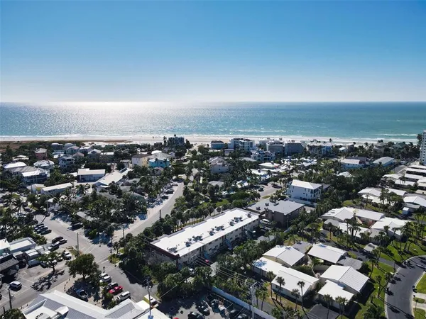 $665,000 | 137 Avenida Messina, Unit 1, Sarasota, FL 34242