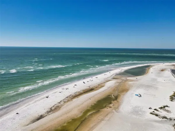 $665,000 | 137 Avenida Messina, Unit 1, Sarasota, FL 34242