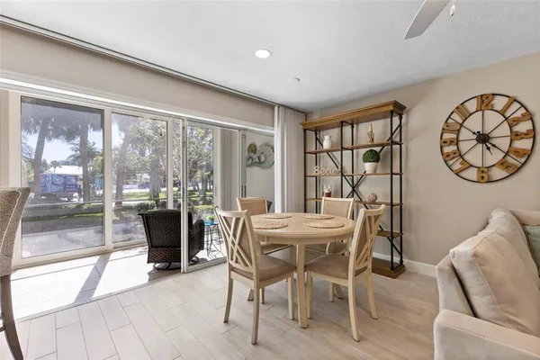 $665,000 | 137 Avenida Messina, Unit 1, Sarasota, FL 34242