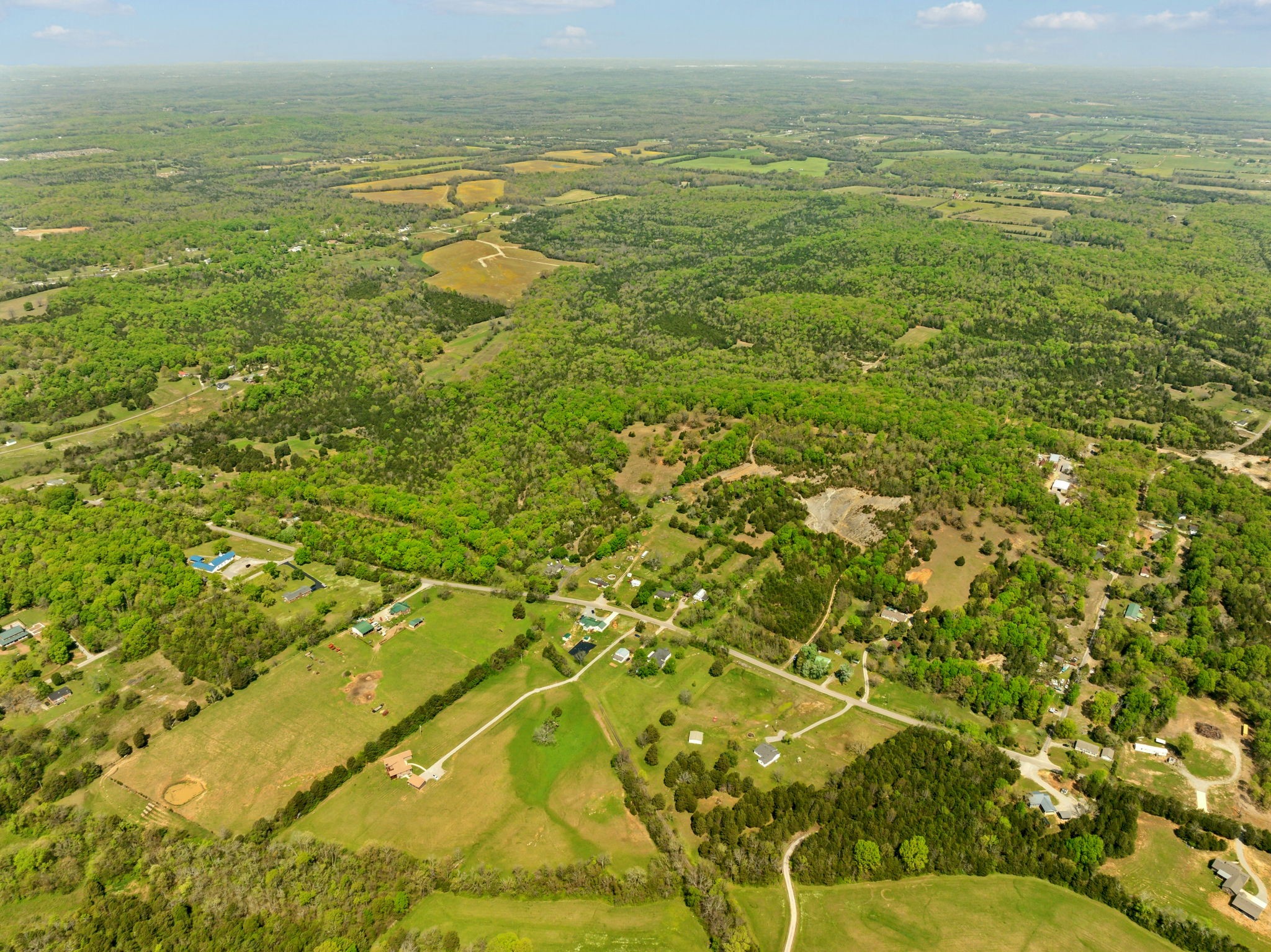 1716 South Berlin Road Lewisburg, TN 37091 - Photo 52 of 78 a view of an ocean from a yard