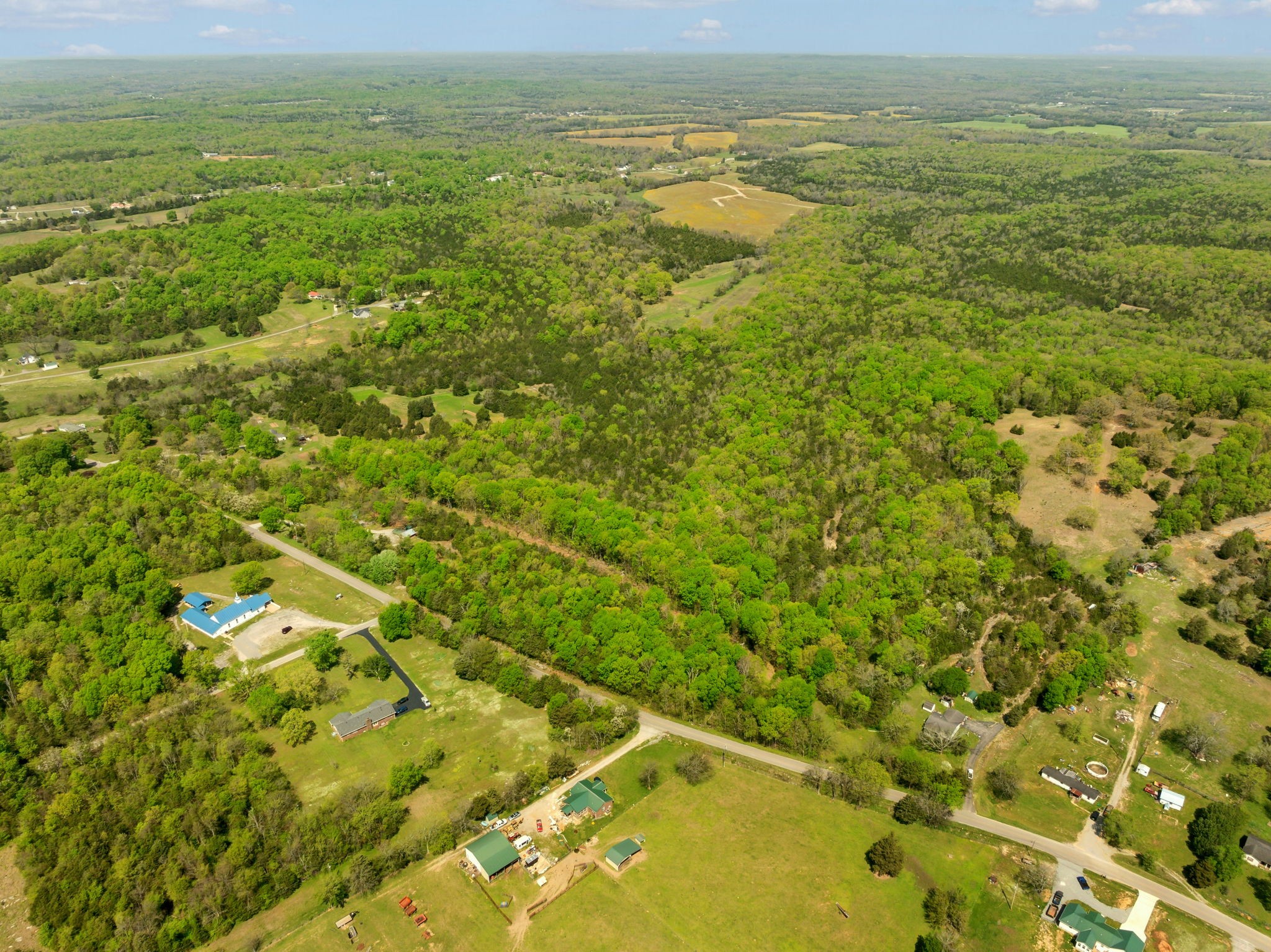 1716 South Berlin Road Lewisburg, TN 37091 - Photo 53 of 78 a view of an ocean and a mountain