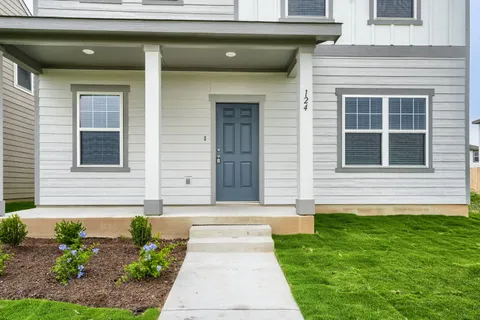 $2,250 | 124 Mullen Way, Taylor, TX 76574