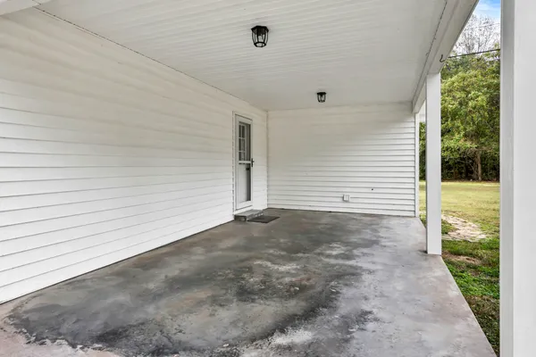 $1,450 | 149 Robertson Hill Road, Dover, TN 37058