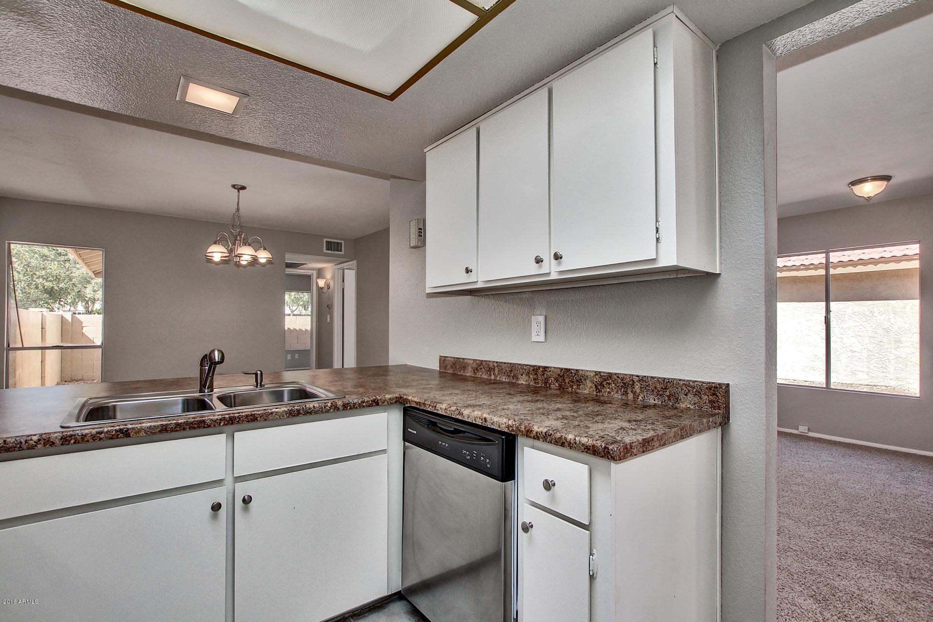 11420 South Ki Road Phoenix, AZ 85044 - Photo 3 of 24 11420 S Ki Rd Phoenix (3)