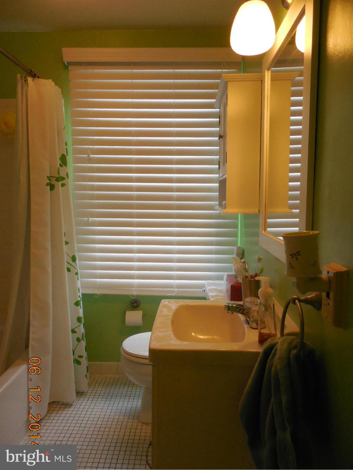 3455 Santee Road Baltimore, MD 21236 - Photo 13 of 25 Bath View 1