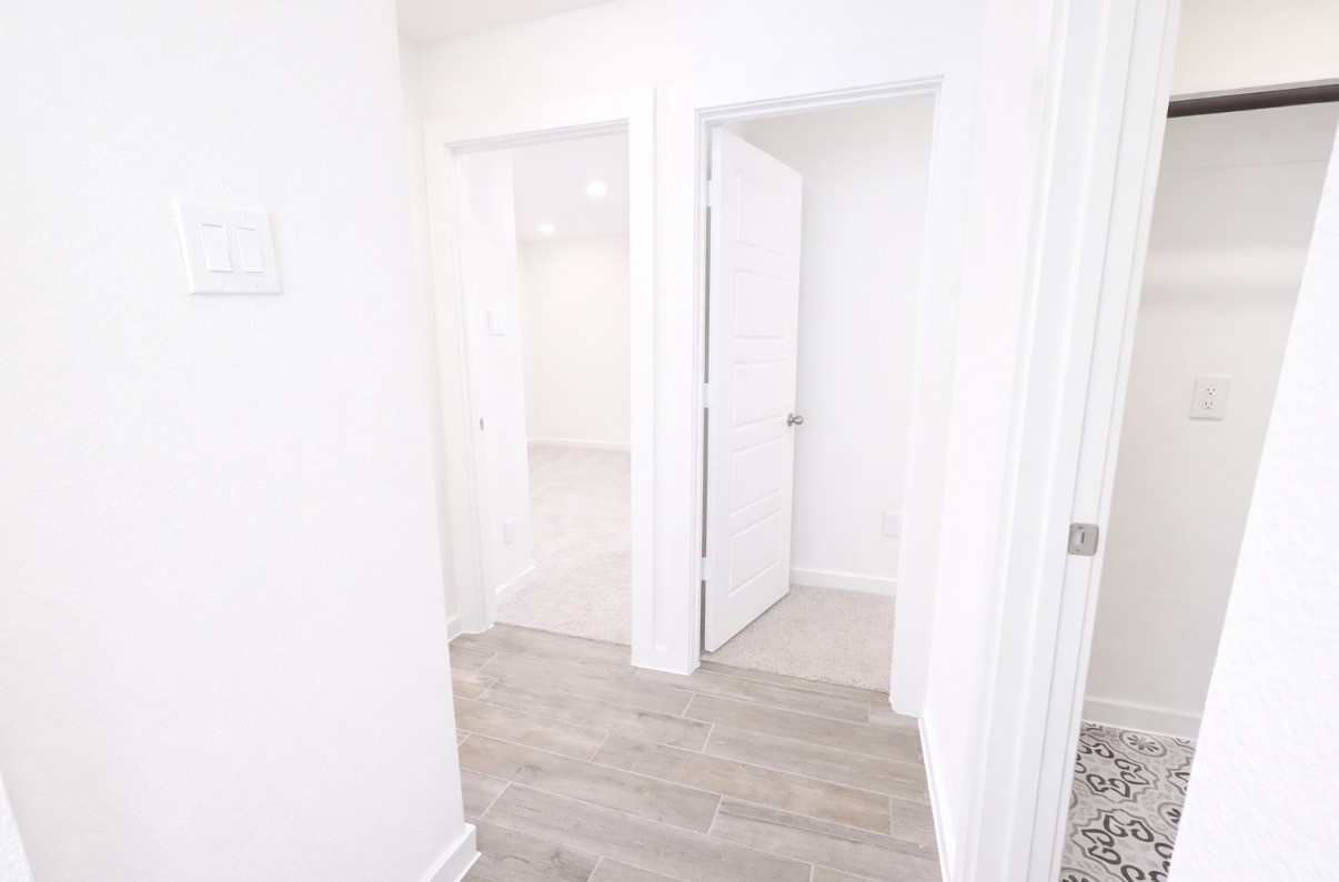 8315 Amber Summit Lane Angleton, TX 77515 - Photo 13 of 21 a view of a bathroom