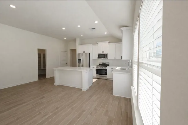 $339,888 | 8315 Amber Summit Lane, Angleton, TX 77515