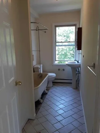 $2,350 | 21 Franklindale Avenue, Unit UPPR, Wappingers Falls, NY 12590