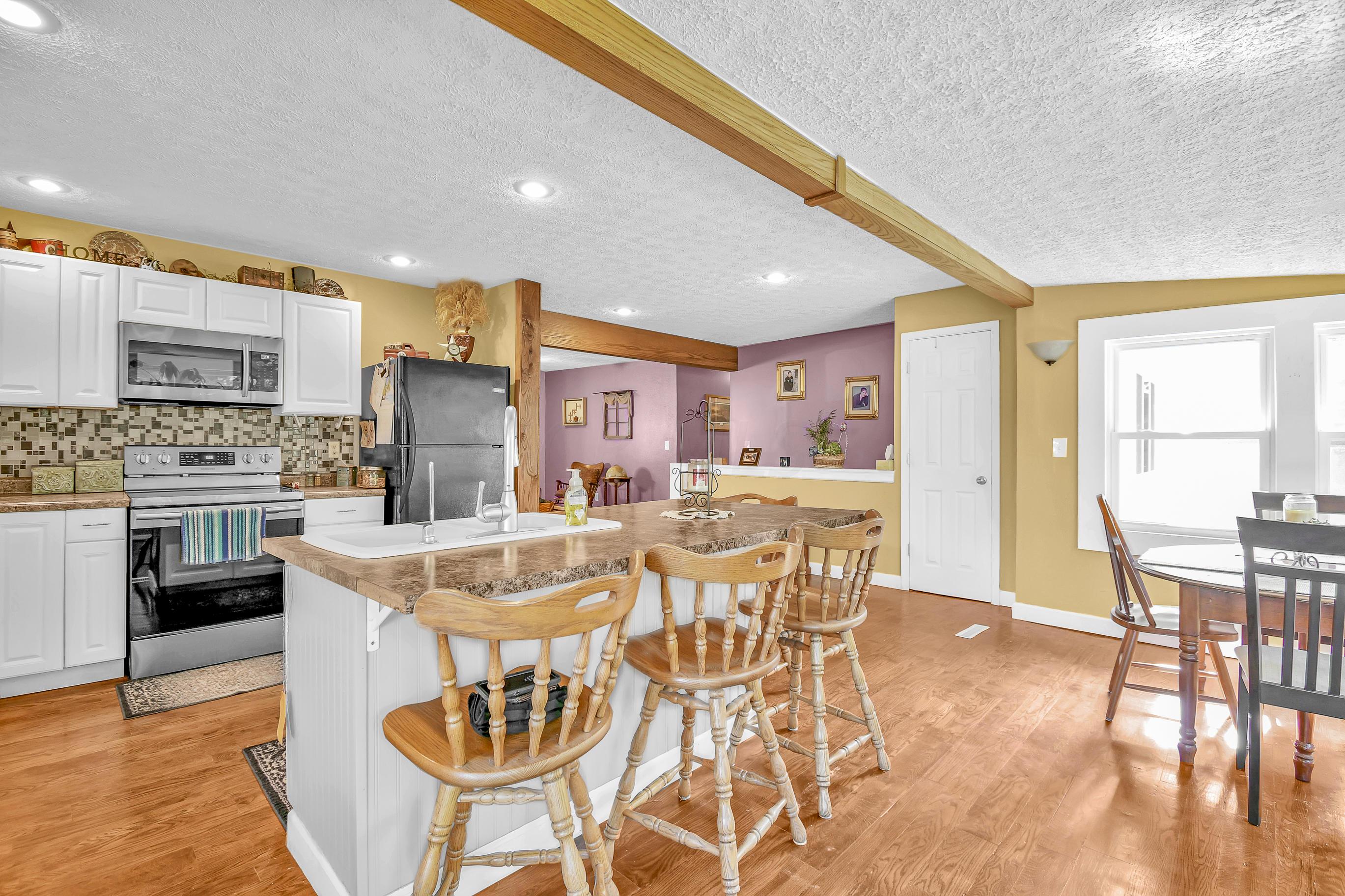 7482 Benner Road Johnstown, OH 43031 - Photo 9 of 33 Gallery Image 9