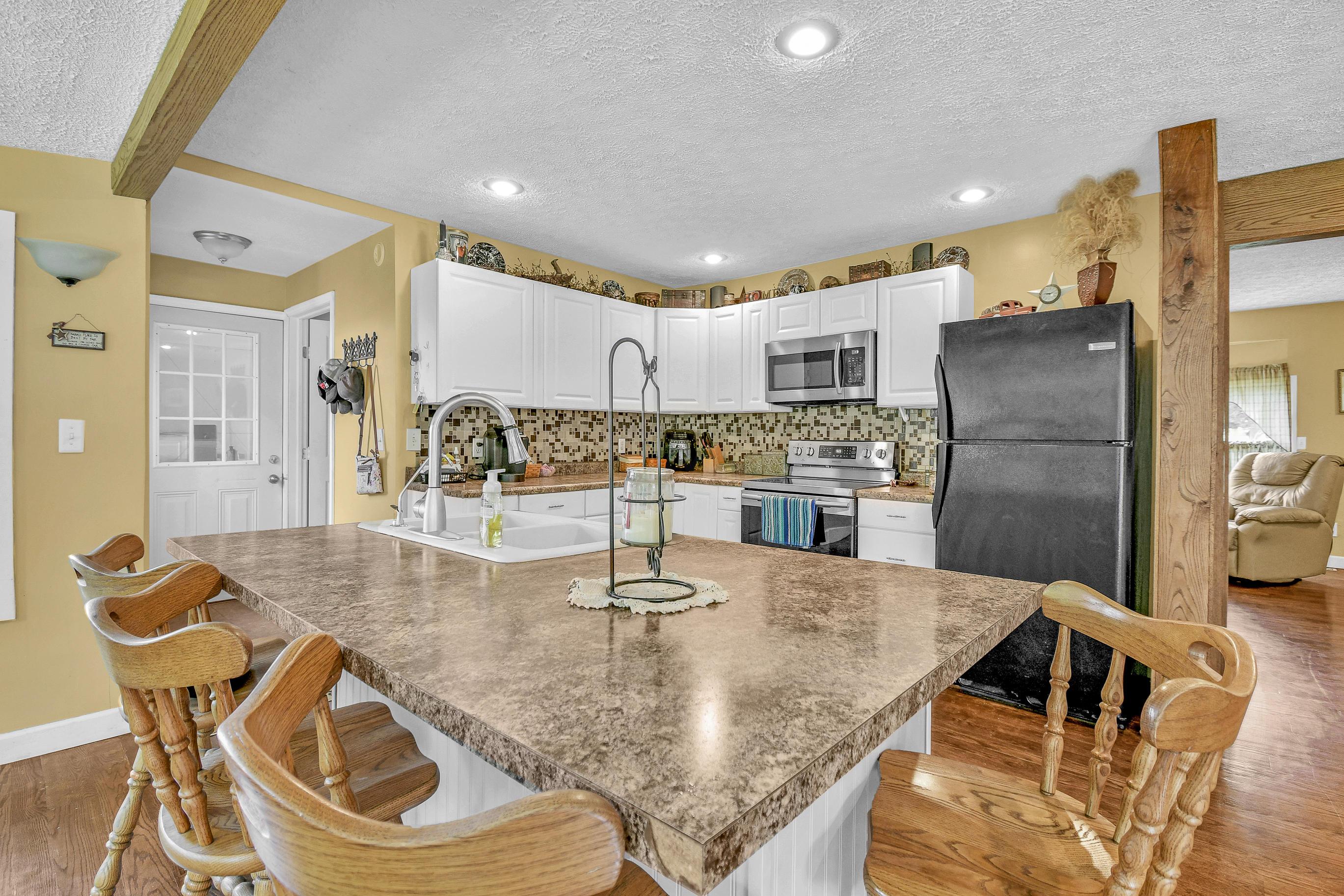 7482 Benner Road Johnstown, OH 43031 - Photo 10 of 33 Gallery Image 10