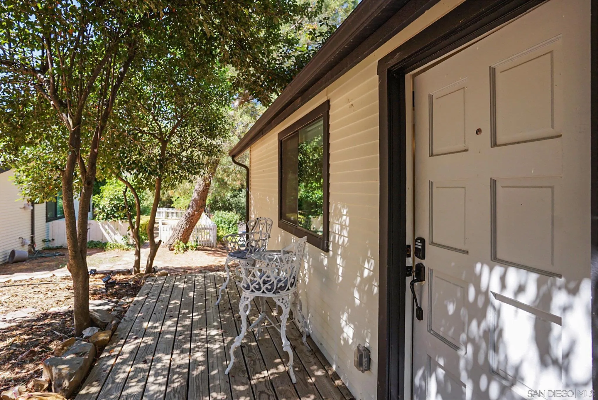 2020 3rd Street Julian, CA 92036 - Photo 22 of 34 a view of a house with backyard and sitting area