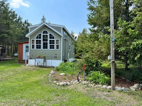 $149,000 | 215 Marshall Avenue, Henning, MN 56551