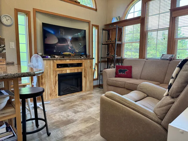 $149,000 | 215 Marshall Avenue, Henning, MN 56551