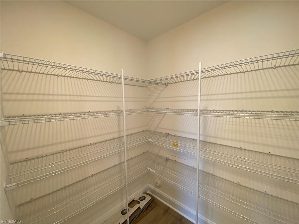 2320 Edgewood Drive High Point, NC 27262 - Photo 7 of 18