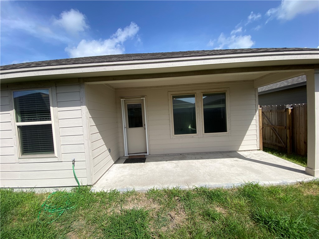 2326 Restful Lane Corpus Christi, TX 78418 - Photo 16 of 17