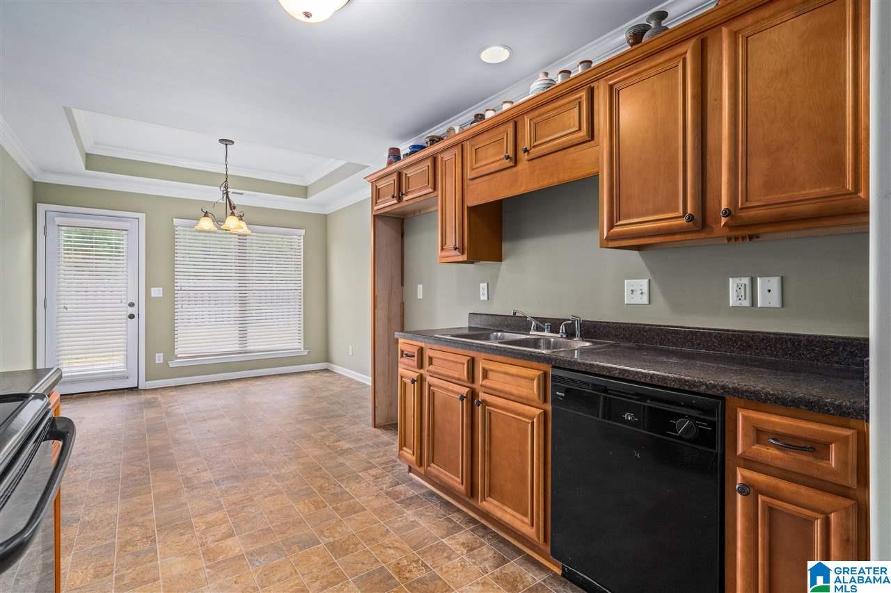 528 Village Springs Lane Springville, AL 35146 - Photo 9 of 21