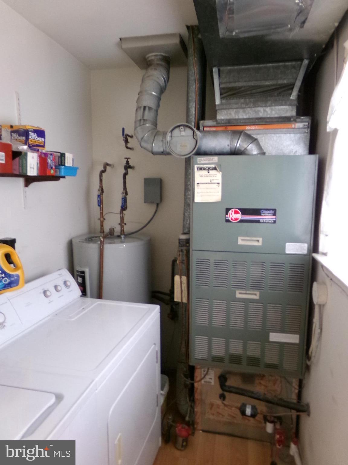 219 Paddock Way Delran, NJ 08075 - Photo 13 of 17