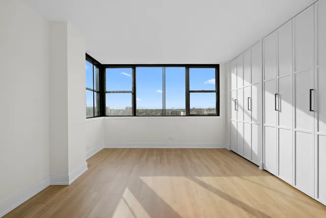 $204,900 | 6301 North Sheridan Road, Unit 11A, Chicago, IL 60660