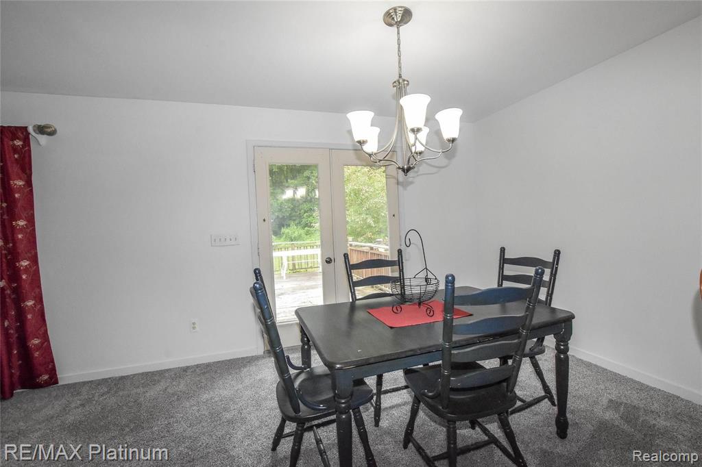 2489 Dutcher Road Howell, MI 48843 - Photo 15 of 30
