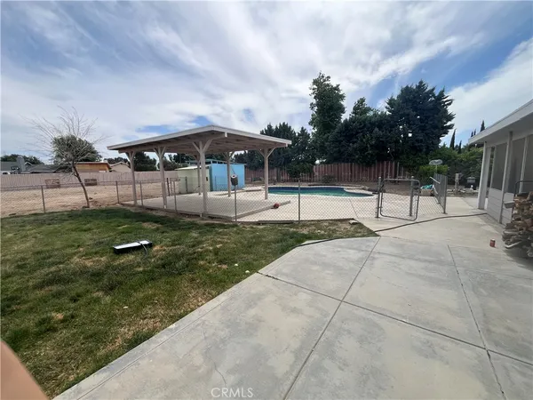$2,800 | 11559 Low Chaparral Drive, Victorville, CA 92392